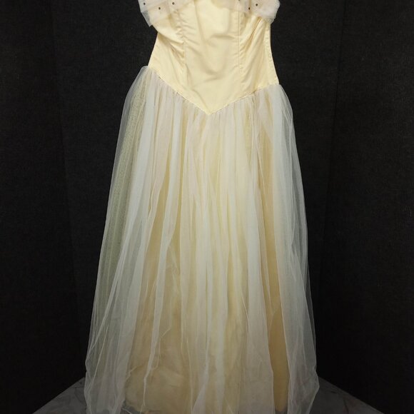 1950s Yellow Chiffon w/lace Sequin Bodice Tule Covered Skirt Cupcake Dress - Picture 11 of 11